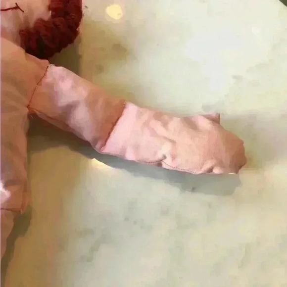 Mid-century mod handmade Raggedy Ann doll with hand sewn 60s outfit - Picture 8 of 14